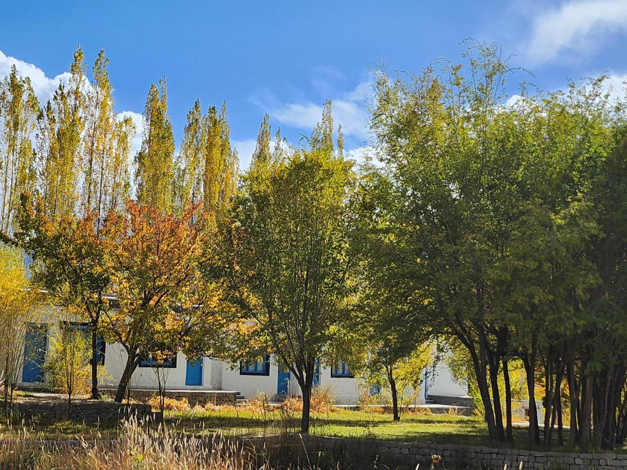 Lharimo Hotel Leh - Ladakh Kültér fotó